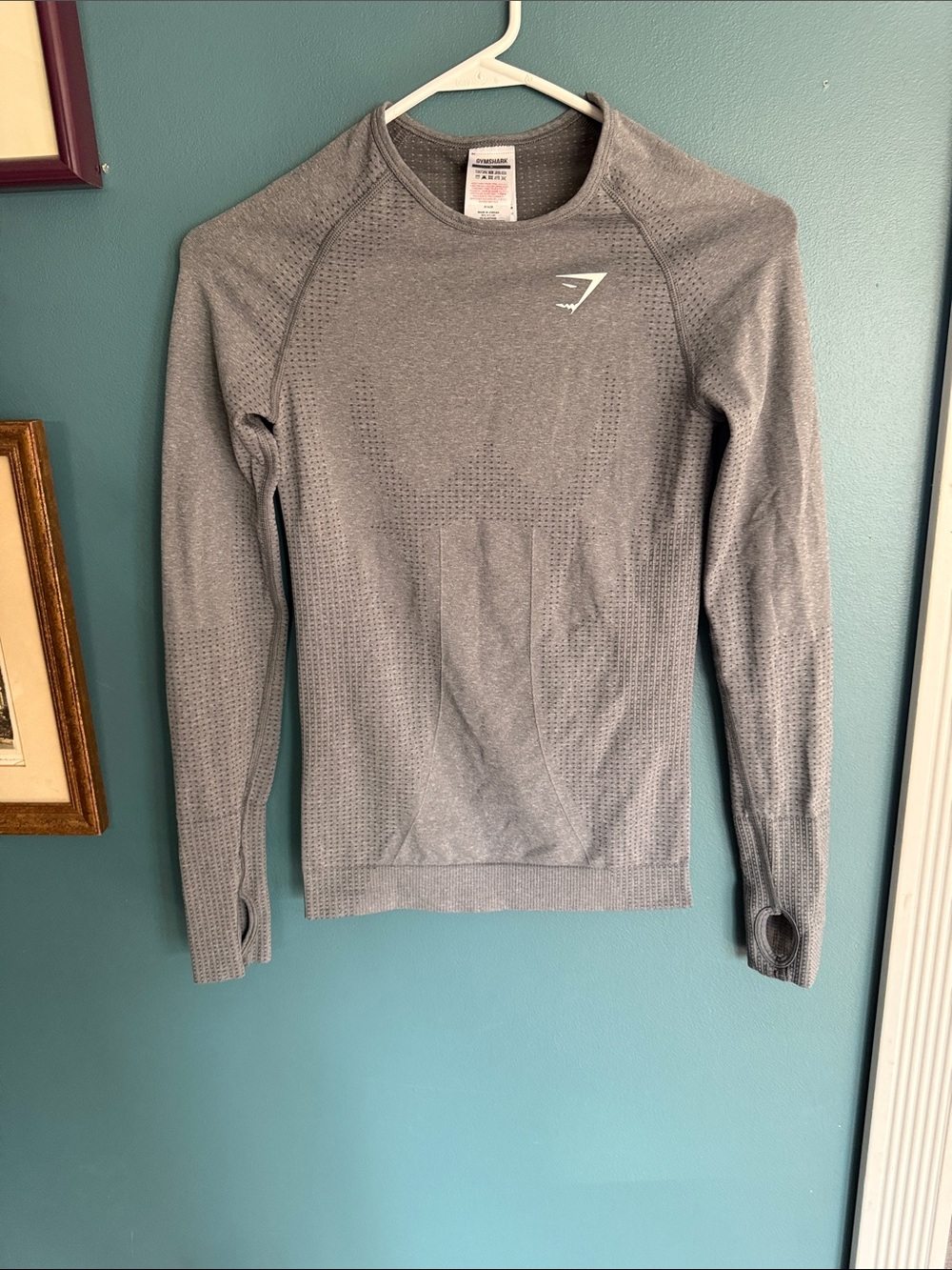 Gymshark Women's Long Sleeve Muscle Tee in Gray